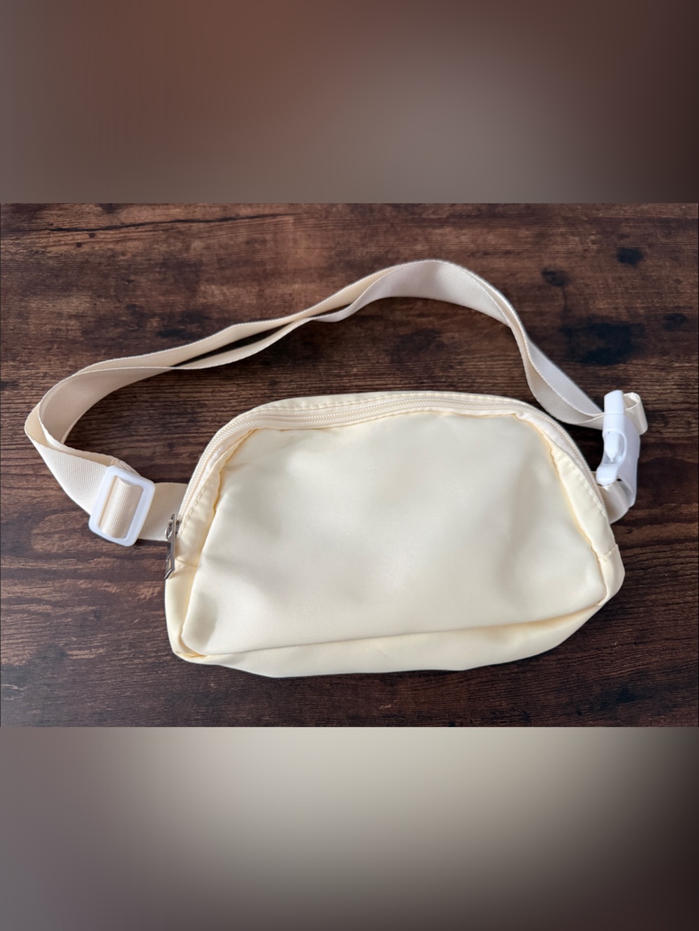 Source Unknown Cream Crossbody Belt Bag